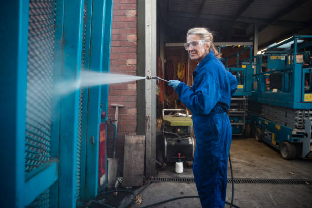 Best Warehouse Cleaning  in Dalton, OH